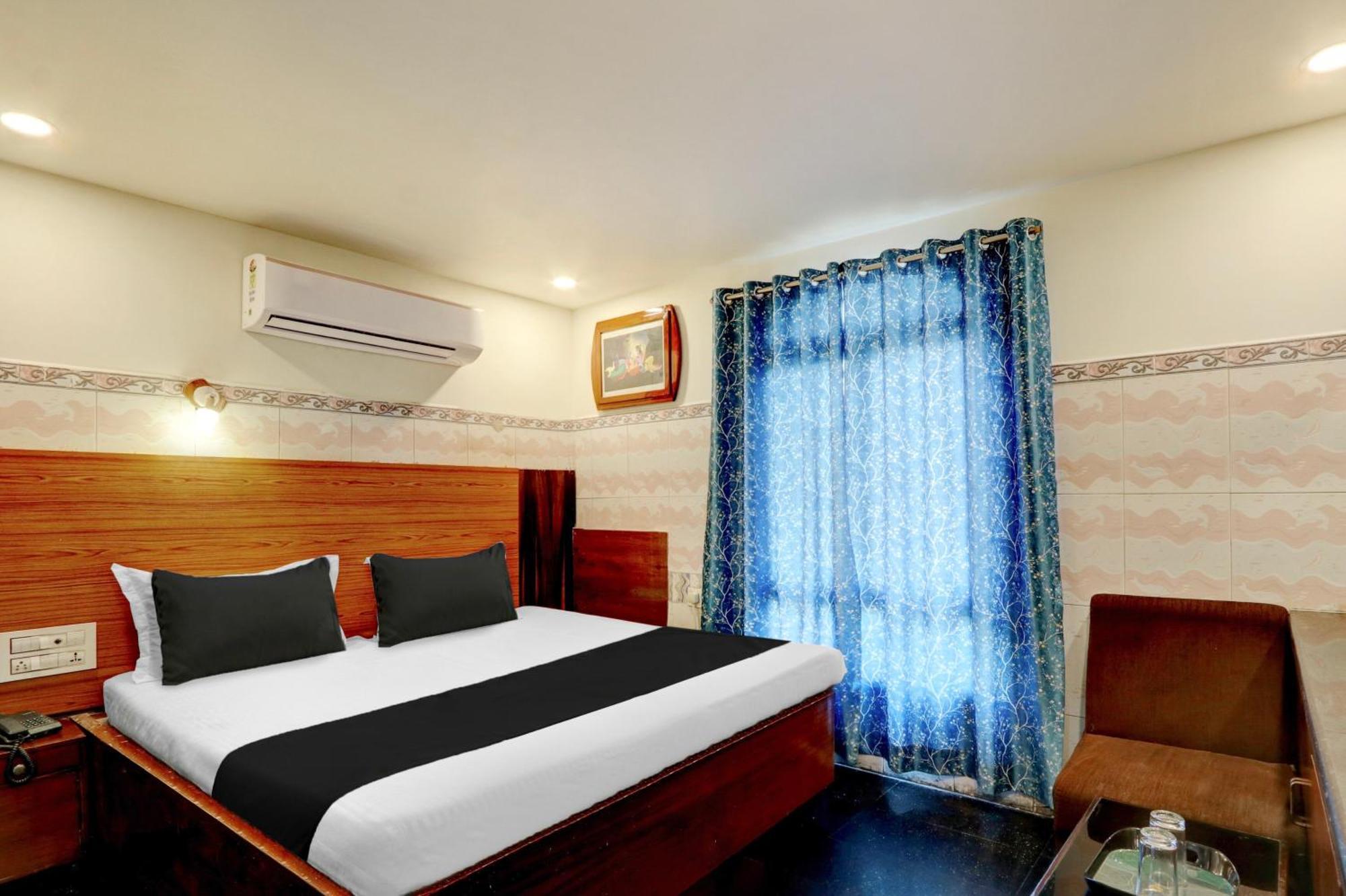 Hotel O Hanuman Pet Near Railway Station Vijayawada Exterior photo